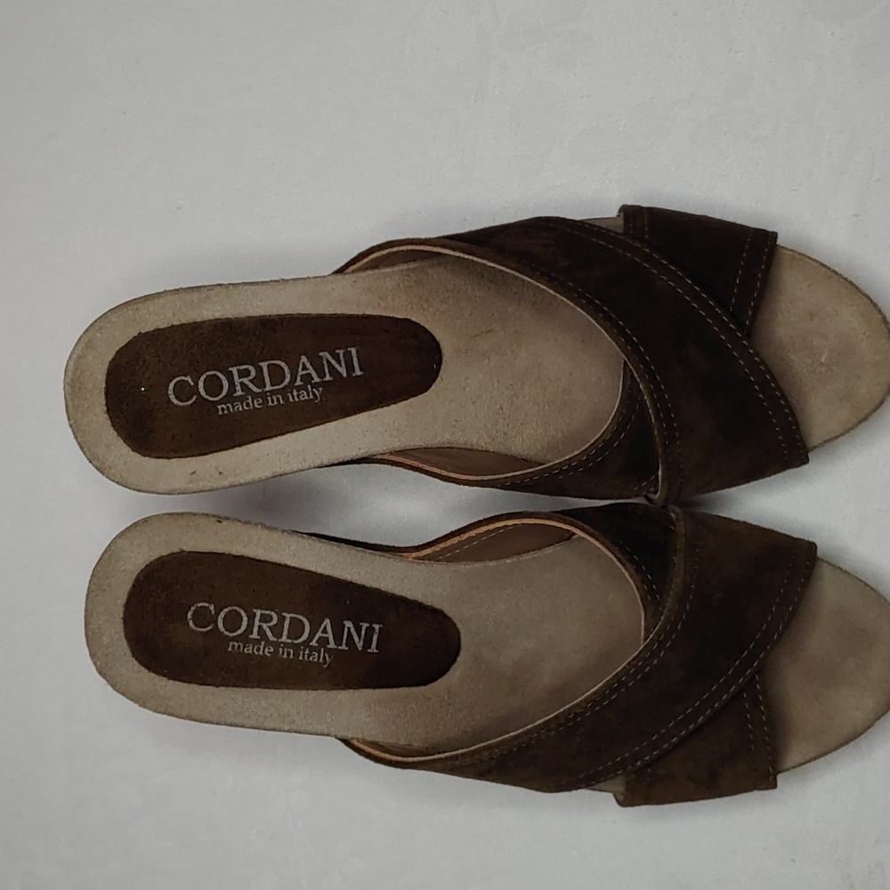 Cordani Women's Size 38 (US 6.5) Cork Heeled Sandal